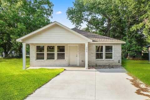 305 E Shepherd Street, Denison, TX 75021