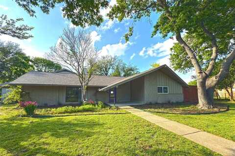 3229 Merrell Circle, Dallas, TX 75229