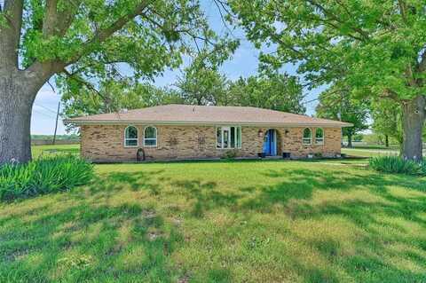 3744 N Weaver Street, Gainesville, TX 76240