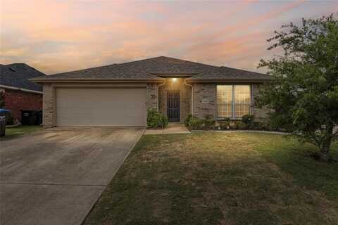 1502 Jacksons Run, Greenville, TX 75402