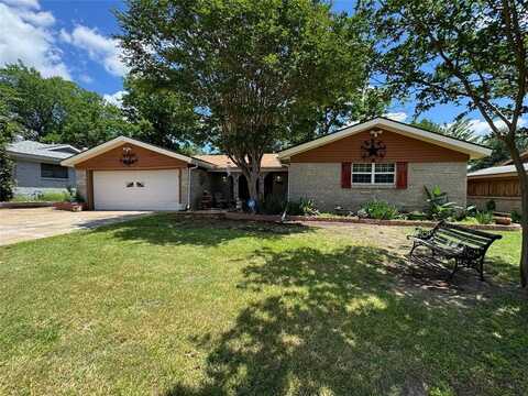 5016 Wyoming Trail, North Richland Hills, TX 76180