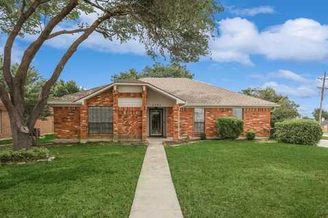 1501 Springaire Lane, Lewisville, TX 75077