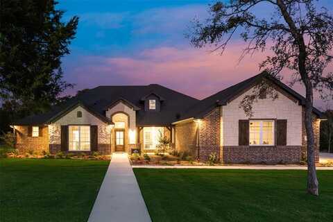 2101 Crystal Palace Boulevard, Alvarado, TX 76009