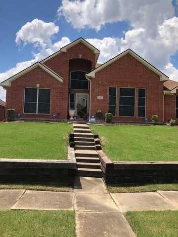 2124 Valley Falls Avenue, Mesquite, TX 75181
