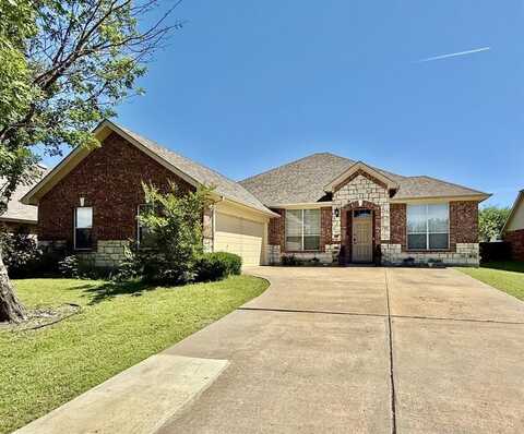 1311 Fleetwood Cove Drive, Grand Prairie, TX 75052