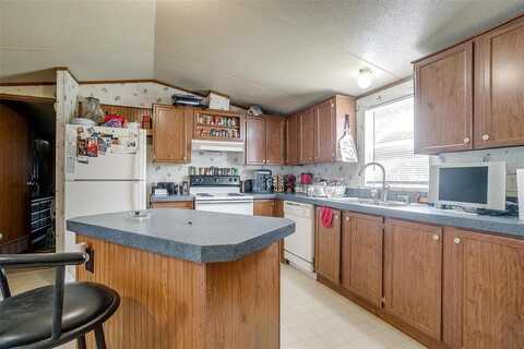 2716 Steepleridge Circle, Granbury, TX 76048