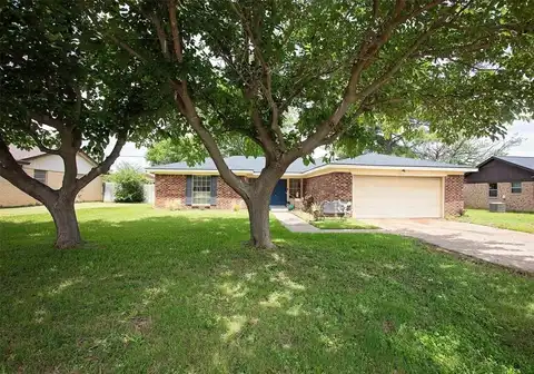 1217 Randy Drive, Graham, TX 76450