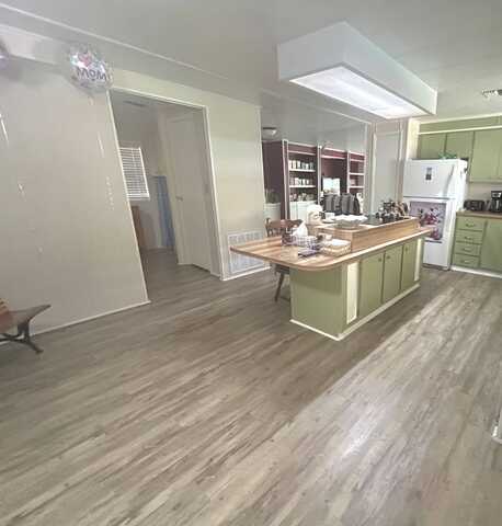 7111 142nd ave, Largo, FL 33771