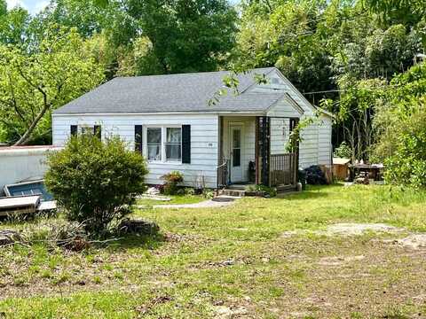 230 Cleveland St, Pacolet, SC 29372