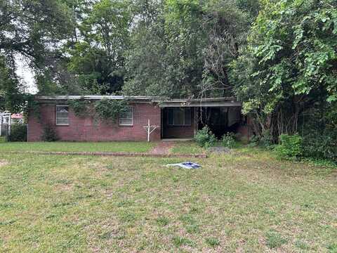 131 Sumter St, Hartsville, SC 29550