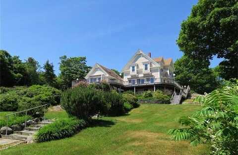 25 Southside Rd., New Harbor, ME 04554