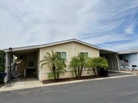 11949 Riverside Dr, Lakeside, CA 92040