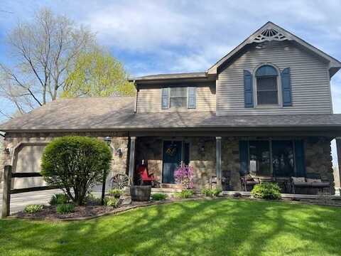 806 E. Waterford Street, Wakarusa, IN 46573