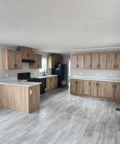 18 Landrey Dr., Vincennes, IN 47591