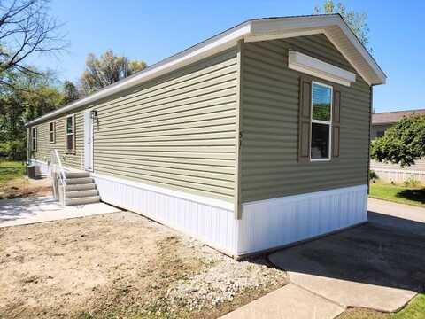 520 Milan Ave, Norwalk, OH 44857