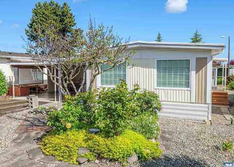 610 W Spruce 109, Sequim, WA 98382