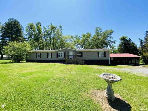 2413 NORTH Street, Harrisburg, IL 62946