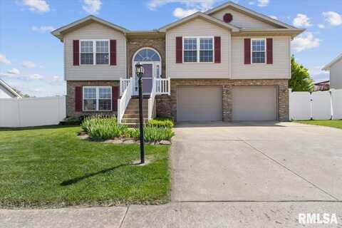 1206 WHITE HORSE Trail, Metamora, IL 61548