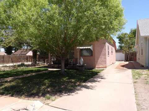 1724 Abriendo Ave, Pueblo, CO 81004