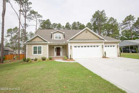 1505 Crest Drive, Aberdeen, NC 28315