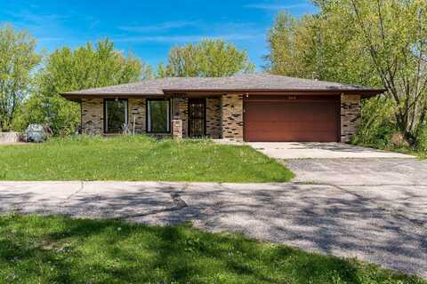 5615 Tipple, ROCKFORD, IL 61102