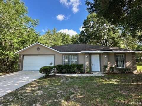 1007 W Geneva Place, Citrus Springs, FL 34434