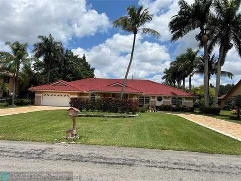 5510 W Castlegate Ave, Davie, FL 33331