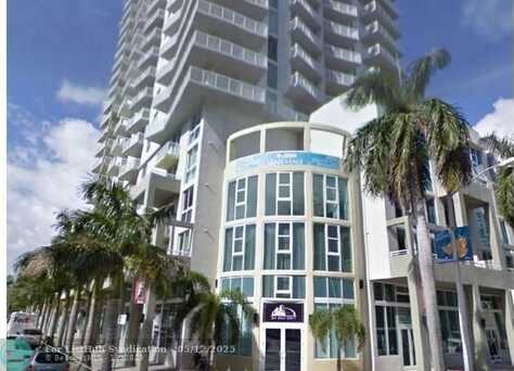 undefined, Miami, FL 33132