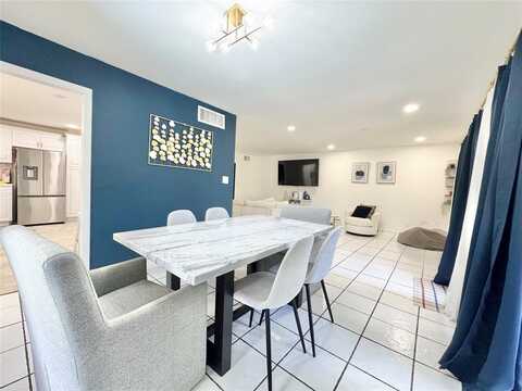 3424 Spring Bluff Pl, Lauderhill, FL 33319