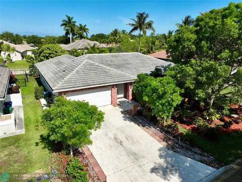 5321 NW 58th Ter, Coral Springs, FL 33067