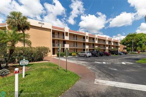 5914 Coral Lake Dr, Margate, FL 33063
