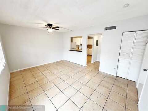 3615 SW 52nd Ave, Pembroke Park, FL 33023