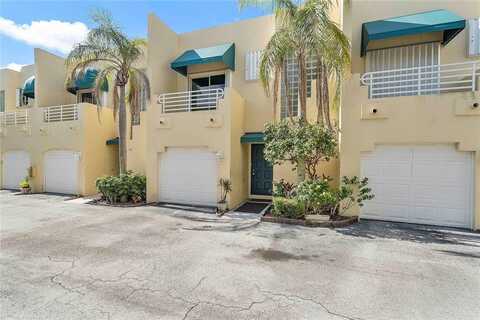 3213 NE 16th St, Pompano Beach, FL 33062