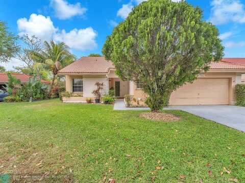 844 NW 104th Ln, Coral Springs, FL 33071