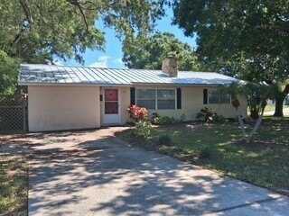 401 Easy Street, Sebastian, FL 32958