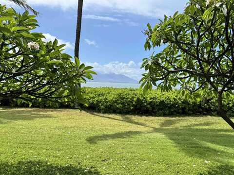 7142 Kamehameha V Hwy, Kaunakakai, HI 96748