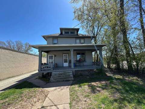209 NICOLET Boulevard, NEENAH, WI 54956