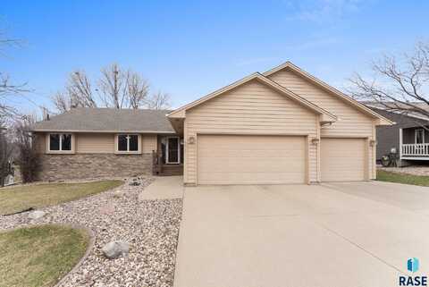 6800 W Westminster Dr, Sioux Falls, SD 57106