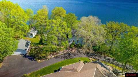 1520/1528 Squirrels Nest Road, Kasota, MN 56050