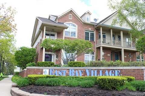 414 Old Pine Way, Walled Lake, MI 48390