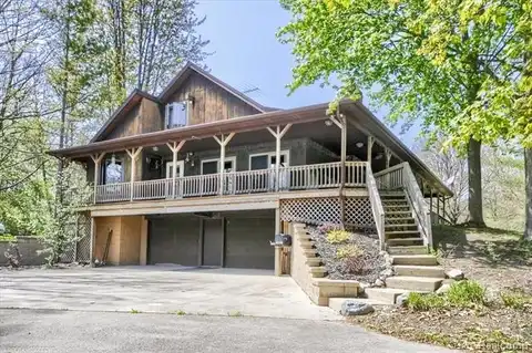 1612 DEER PATH Drive, Lapeer, MI 48446