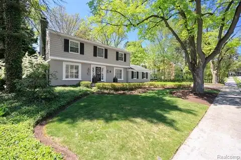 229 Clifton Road, Bloomfield Hills, MI 48301