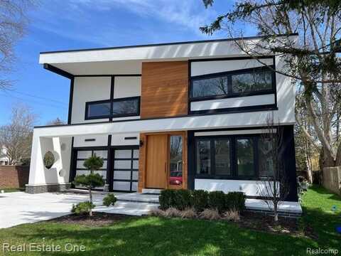 145 Westchester Way, Birmingham, MI 48009