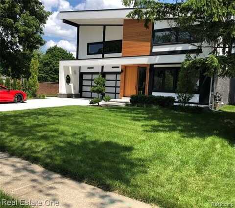 145 Westchester Way, Birmingham, MI 48009