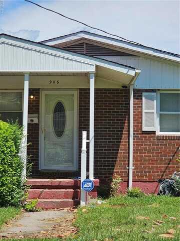 906 Roosevelt Boulevard, Portsmouth, VA 23701