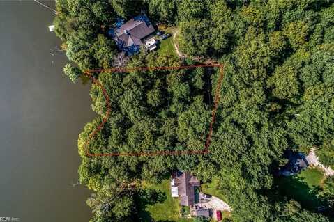 1 AC Breezy Cove, Gloucester, VA 23061