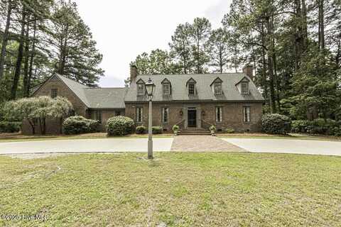 4001 Lochinvar Lane, Rocky Mount, NC 27804