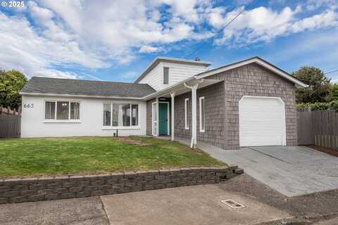 665 NW NYE ST, Newport, OR 97365
