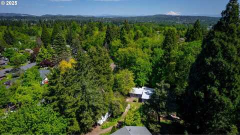 2700 UNDERHILL LN, West Linn, OR 97068