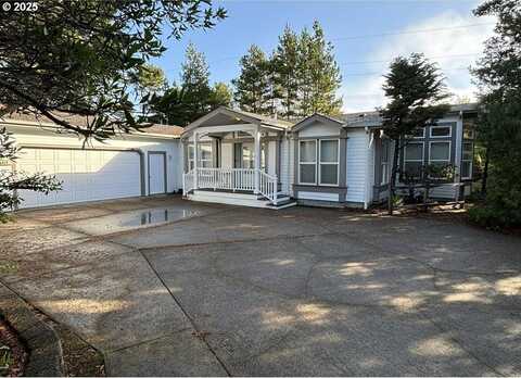 428 SHERWOOD LOOP, Florence, OR 97439